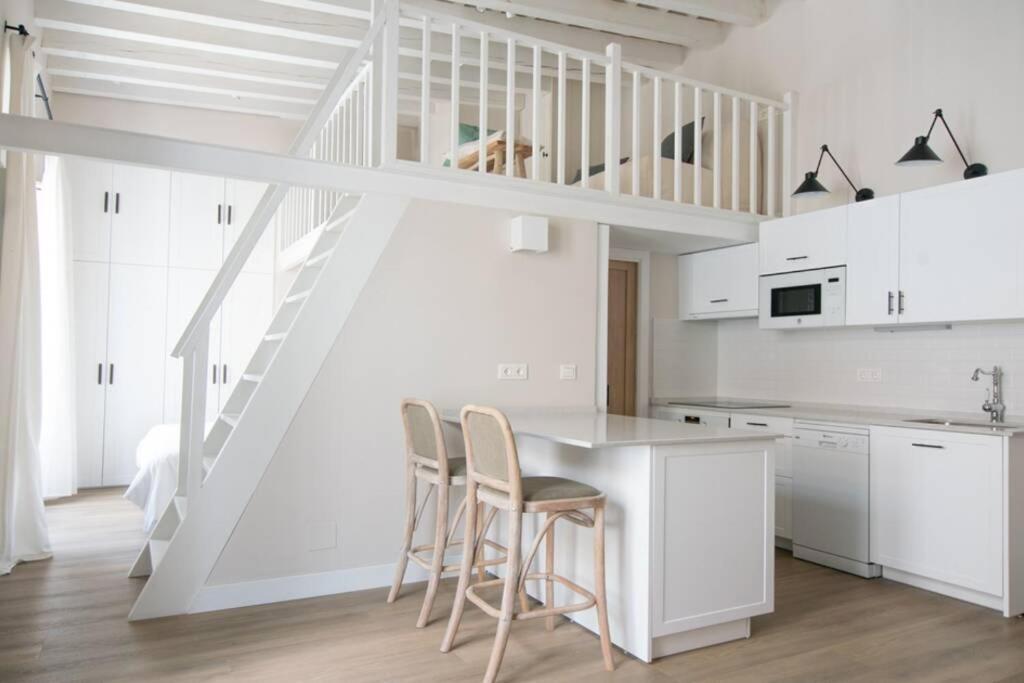 G12 Trendy And Comfy Bright Loft Meters From Bullring And Trianas Bridge, Galera Street Apartment Seville Exterior photo